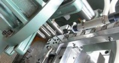 電動(dòng)攻牙機、氣動(dòng)攻牙機對難切削材料的攻牙的特點(diǎn)