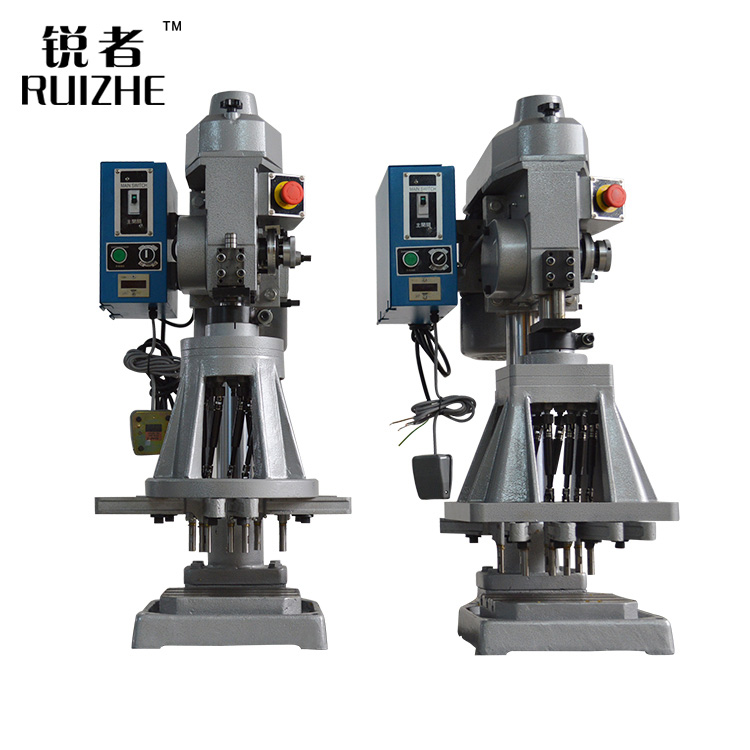 RZ-4508 六軸自動(dòng)攻牙機